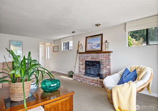 Photo 4 of Single family home for sale at 3740 E State Route 302, Belfair, WA 98528 | MLS# NWM2544208 | Listing updated on 2026-09-28