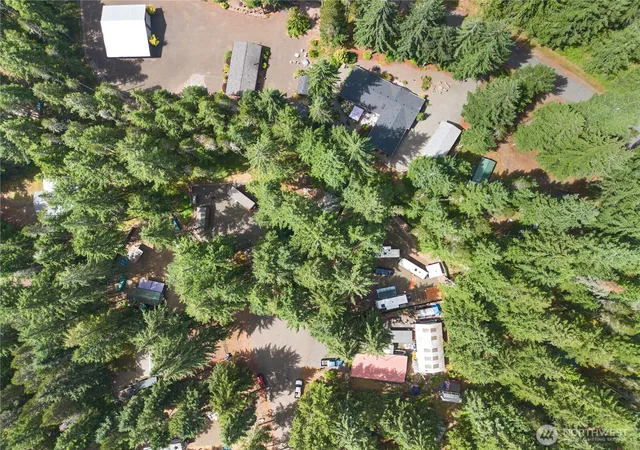 Photo 2 of Single family home for sale at 90 N Fircrest Pl, Hoodsport, WA 98548 | MLS# NWM2544236 | Listing updated on 2026-09-22