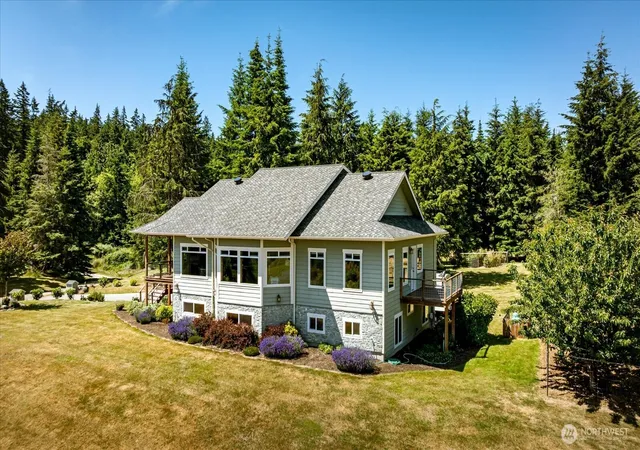 Photo 1 of Single family home for sale at 343 Olympic Bay Ln, Oak Harbor, WA 98277 | MLS# NWM2544255 | Listing updated on 2026-09-30