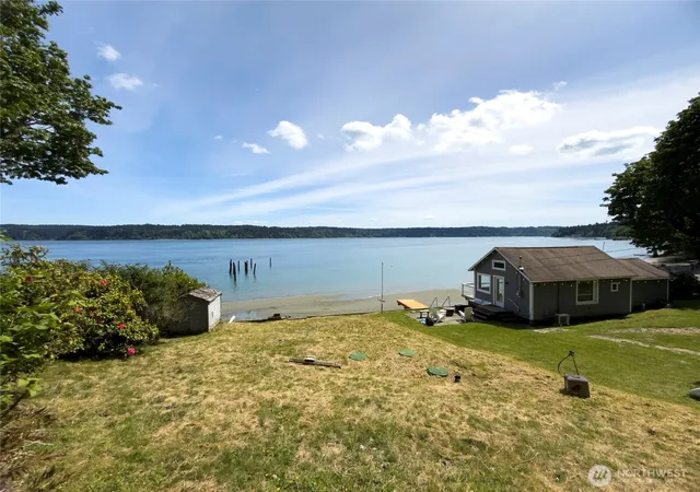 Photo 2 of Land for sale at 1230 Maplewood Beach Dr Nw, Gig Harbor, WA 98332 | MLS# NWM2544262 | Listing updated on 2026-09-22