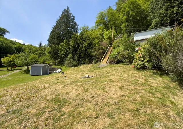 Photo 4 of Land for sale at 1230 Maplewood Beach Dr NW, Gig Harbor, WA 98332 | MLS# NWM2544262 | Listing updated on 2026-09-22