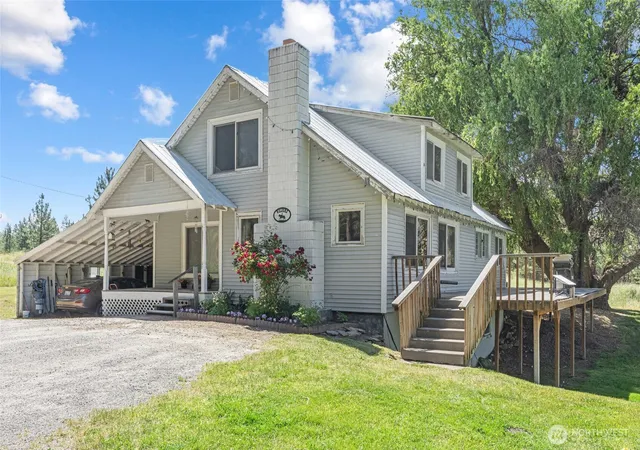 Photo 4 of Single family home for sale at 5096 S Highway 25, Hunters, WA 99137 | MLS# NWM2544266 | Listing updated on 2026-09-22