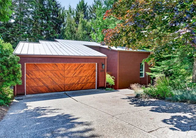 Photo 2 of Single family home for sale at 419 Fishtrap Way, Lynden, WA 98264 | MLS# NWM2544316 | Listing updated on 2026-09-26
