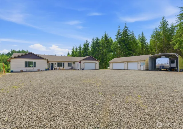 Photo 1 of Single family home for sale at 300 E Mclane Cvs Dr, Grapeview, WA 98546 | MLS# NWM2544330 | Listing updated on 2026-09-24