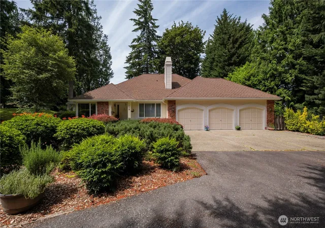 Photo 1 of Single family home for sale at 419 212th Avenue Ne, Sammamish, WA 98074 | MLS# NWM2544334 | Listing updated on 2026-09-29