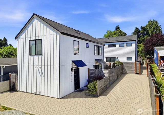 Photo 1 of Sale Pending at 9016 12th Avenue Sw #Unit C, Seattle, WA 98106 | MLS# NWM2544384 | Listing updated on 2026-09-25