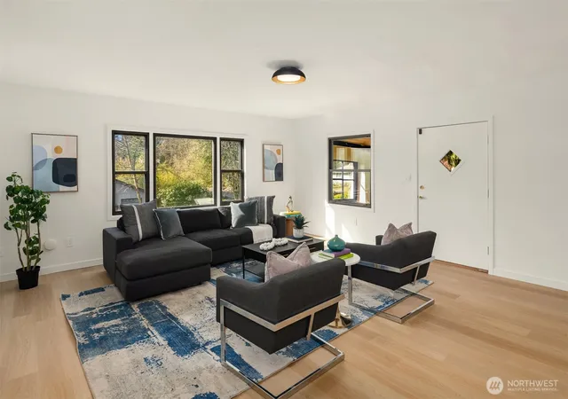 Photo 2 of Single family home for sale at 11726 10th Avenue S, Seattle, WA 98168 | MLS# NWM2544402 | Listing updated on 2026-09-20