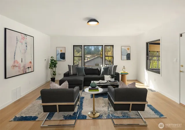 Photo 3 of Single family home for sale at 11726 10th Avenue S, Seattle, WA 98168 | MLS# NWM2544402 | Listing updated on 2026-09-20