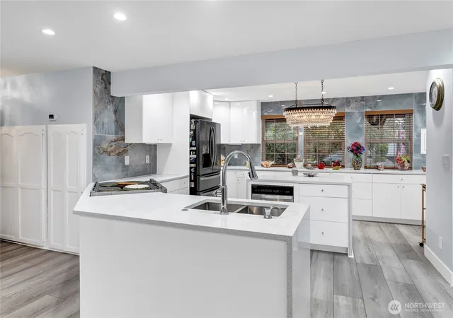 Photo 3 of Single family home for sale at 28461 26th Avenue S, Federal Way, WA 98003 | MLS# NWM2544425 | Listing updated on 2026-09-22