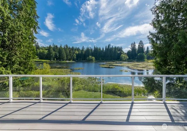 Photo 4 of Single family home for sale at 1010 W Stanley St, Granite Falls, WA 98252 | MLS# NWM2544444 | Listing updated on 2026-10-02