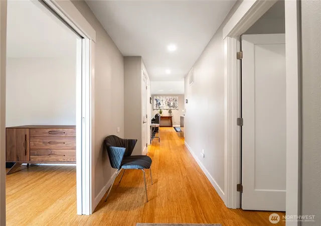 Photo 4 of Condo for sale at 6020 N Highlands Pkwy #38E, Tacoma, WA 98406 | MLS# NWM2544473 | Listing updated on 2026-09-22