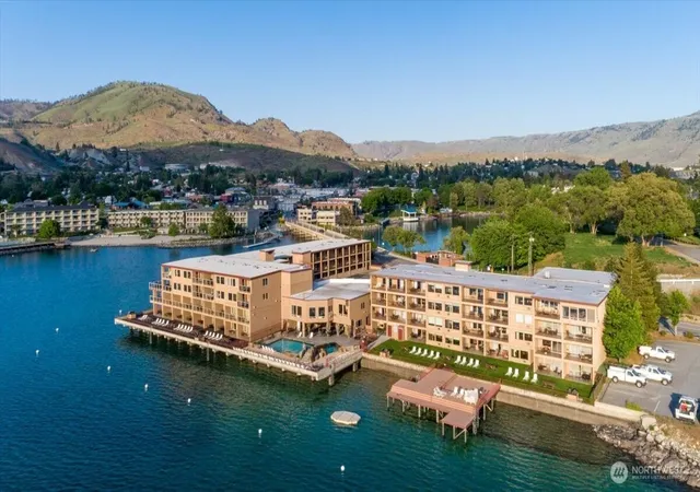 Photo 1 of Condo for sale at 322 W Woodin Ave #721, Chelan, WA 98816 | MLS# NWM2544479 | Listing updated on 2026-09-22