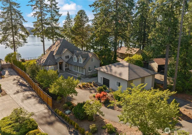 Photo 3 of Sale Pending at 2648 Fishtrap Rd Ne, Olympia, WA 98506 | MLS# NWM2544482 | Listing updated on 2026-09-25