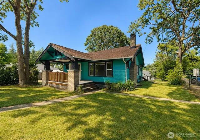 Multi family home for sale at 8601 8603 Maple St SW, Lakewood, WA 98498 | MLS# NWM2544520