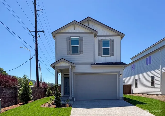 Photo 1 of Single family home for sale at 2331 Ash St, Woodland, WA 98674 | MLS# NWM2544531 | Listing updated on 2026-09-30