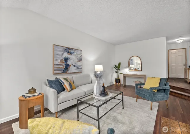 Photo 4 of Condo for sale at 4005 145th Avenue NE, Bellevue, WA 98007 | MLS# NWM2544554 | Listing updated on 2026-09-24