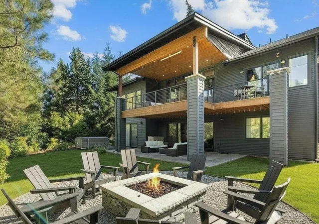 Photo 1 of Single family home for sale at 320 Kokanee Lp, Cle Elum, WA 98922 | MLS# NWM2544557 | Listing updated on 2026-09-22