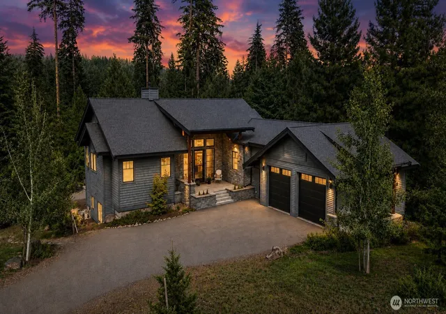 Photo 2 of Single family home for sale at 320 Kokanee Lp, Cle Elum, WA 98922 | MLS# NWM2544557 | Listing updated on 2026-09-22