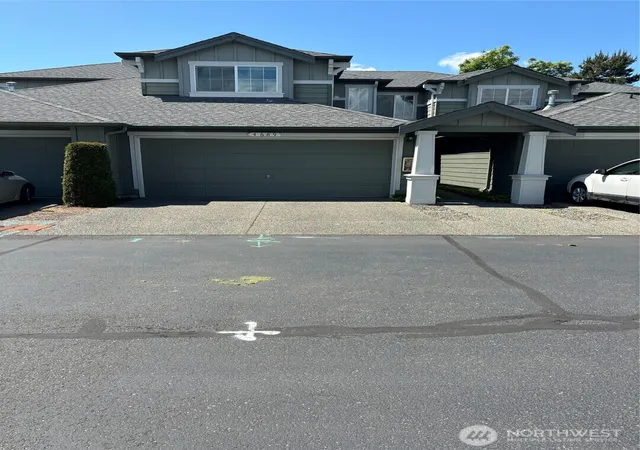 Photo 1 of Townhouse for sale at 4689 Wade St, Bellingham, WA 98226 | MLS# NWM2544562 | Listing updated on 2026-09-22