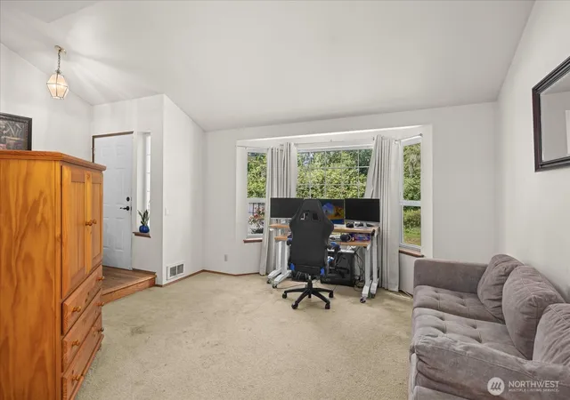 Photo 4 of Sale Pending at 17727 Tester Rd, Snohomish, WA 98290 | MLS# NWM2544583 | Listing updated on 2026-09-25