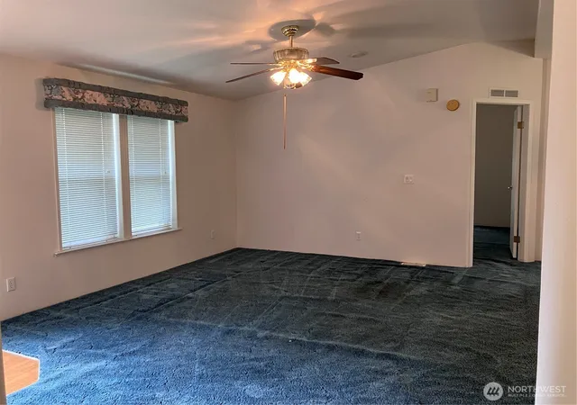 Photo 4 of Sale Pending at 20 W Bridlewood Ct, Shelton, WA 98584 | MLS# NWM2544611 | Listing updated on 2026-09-25