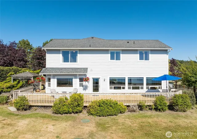 Photo 3 of Single family home for sale at 405 Lopez Rd, Lopez Island, WA 98261 | MLS# NWM2544613 | Listing updated on 2026-09-22