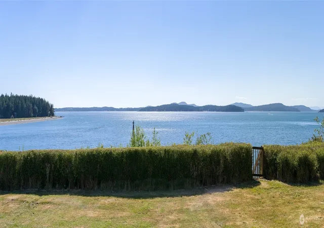 Photo 3 of Single family home for sale at 405 Lopez Rd, Lopez Island, WA 98261 | MLS# NWM2544613 | Listing updated on 2026-09-22