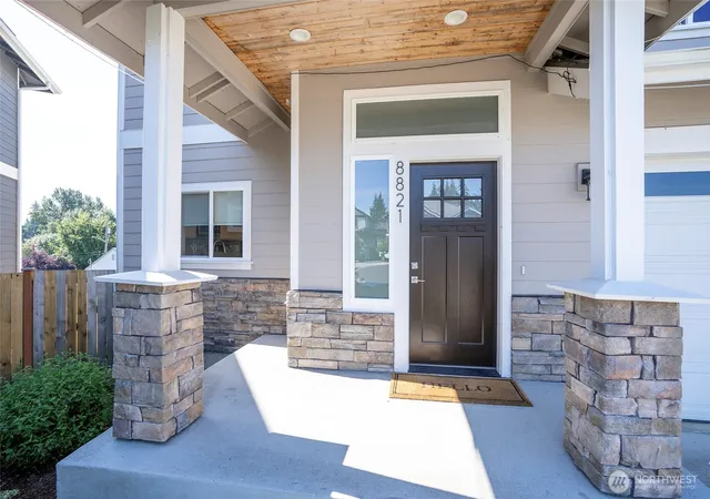 Photo 3 of Sale Pending at 8821 S L St, Tacoma, WA 98444 | MLS# NWM2544644 | Listing updated on 2026-10-26