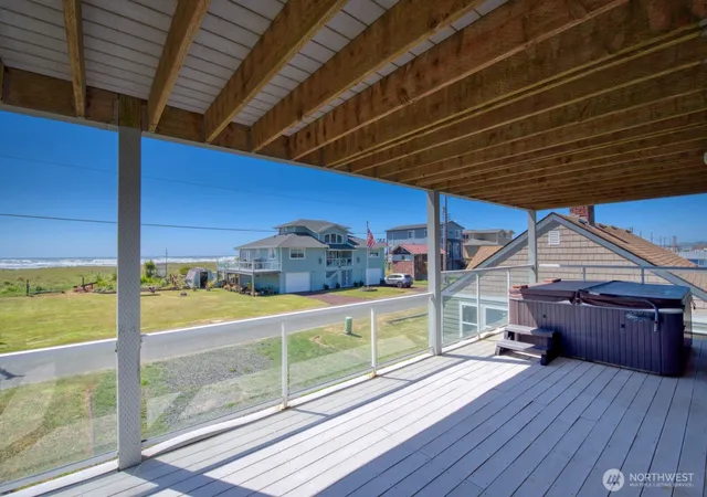 Photo 4 of Single family home for sale at 48140 Pacific Ave, Moclips, WA 98562 | MLS# NWM2544656 | Listing updated on 2026-09-22