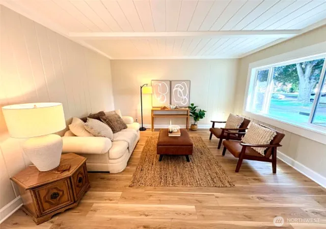 Photo 3 of Sale Pending at 2832 Louisiana St, Longview, WA 98632 | MLS# NWM2544662 | Listing updated on 2026-09-29