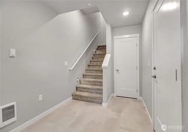 Photo 3 of Townhouse for sale at 2014 101st Avenue SE #5, Lake Stevens, WA 98258 | MLS# NWM2544671 | Listing updated on 2026-09-23