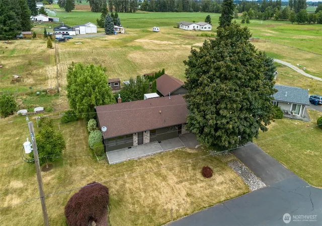 Photo 1 of Single family home for sale at 1724 Haveman Rd, Lynden, WA 98264 | MLS# NWM2544691 | Listing updated on 2026-10-01