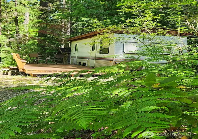 Photo 2 of Manufactured home for sale at 86 1 Goldrush Rd, Deming, WA 98244 | MLS# NWM2544704 | Listing updated on 2026-09-22