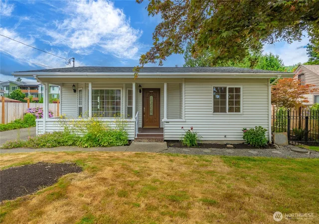 Photo 2 of Single family home for sale at 16101 60th Street E, Sumner, WA 98390 | MLS# NWM2544725 | Listing updated on 2026-09-28