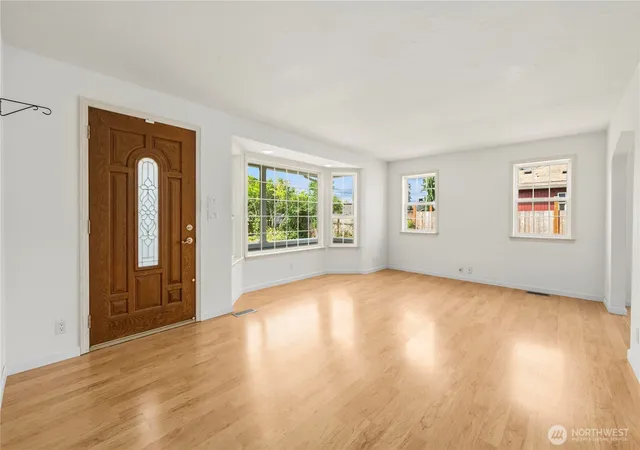 Photo 3 of Single family home for sale at 16101 60th Street E, Sumner, WA 98390 | MLS# NWM2544725 | Listing updated on 2026-09-28