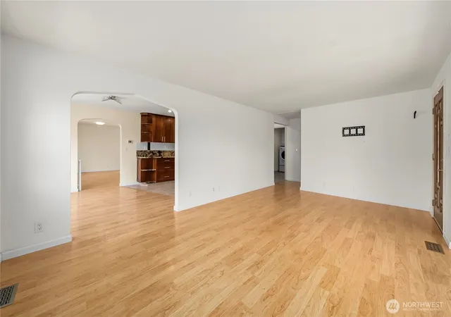 Photo 4 of Single family home for sale at 16101 60th Street E, Sumner, WA 98390 | MLS# NWM2544725 | Listing updated on 2026-09-28