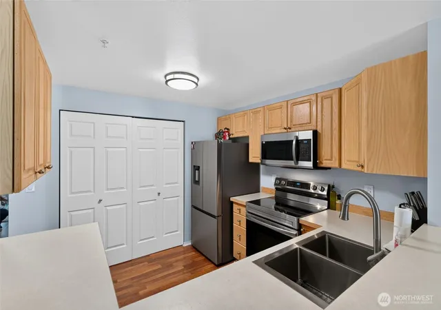 Photo 3 of Condo for sale at 13306 SE 272nd Street Ct #F202, Kent, WA 98042 | MLS# NWM2544729 | Listing updated on 2026-09-29