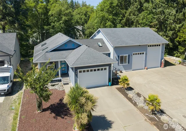 Photo 1 of Single family home for sale at 760 Plover Ct Se, Ocean Shores, WA 98569 | MLS# NWM2544745 | Listing updated on 2026-09-22
