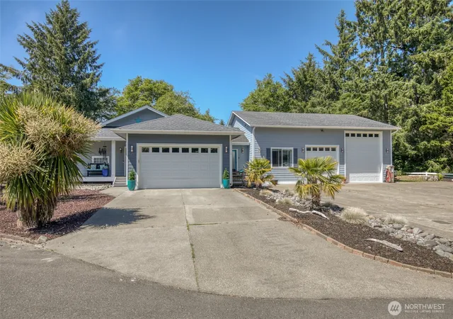 Photo 2 of Single family home for sale at 760 Plover Ct Se, Ocean Shores, WA 98569 | MLS# NWM2544745 | Listing updated on 2026-09-22