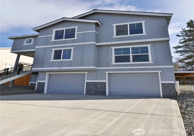 Photo 2 of Single family home for sale at 600 Ross Cyn Rd, Omak, WA 98841 | MLS# NWM2544747 | Listing updated on 2026-09-22