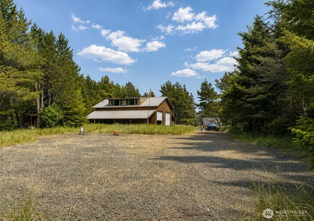 Photo 2 of Single family home for sale at 1195 215 Th Ln, Ocean Park, WA 98640 | MLS# NWM2544748 | Listing updated on 2026-09-22