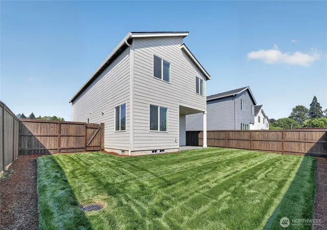 Photo 4 of Single family home for sale at 2325 Ash St, Woodland, WA 98674 | MLS# NWM2544757 | Listing updated on 2026-09-22