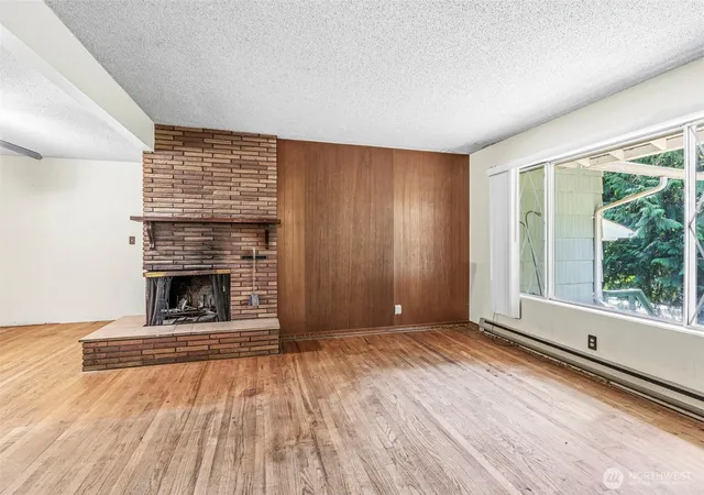 Photo 4 of Sale Pending at 3739 Columbia Hts Rd, Longview, WA 98632 | MLS# NWM2544780 | Listing updated on 2026-09-25
