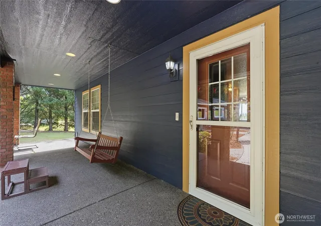 Photo 3 of Single family home for sale at 21013 Ne 273rd Street, Battle Ground, WA 98604 | MLS# NWM2544854 | Listing updated on 2026-09-22