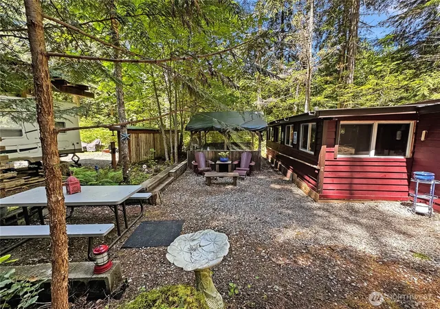 Photo 2 of Manufactured home for sale at 92 1 Goldrush Rd, Deming, WA 98244 | MLS# NWM2544977 | Listing updated on 2026-09-22