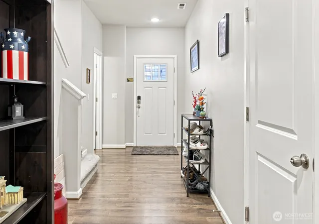 Photo 4 of Single family home for sale at 8825 Corona Ct NE, Lacey, WA 98516 | MLS# NWM2545000 | Listing updated on 2026-09-22