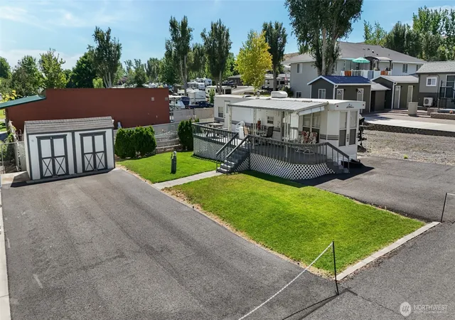Manufactured home for sale at 7037 E Highway 262 #60  61, Othello, WA 99344 | MLS# NWM2545014