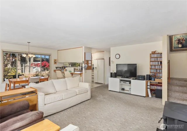 Photo 4 of Single family home for sale at 350 Olympic Dr E, Grapeview, WA 98546 | MLS# NWM2545061 | Listing updated on 2026-09-22