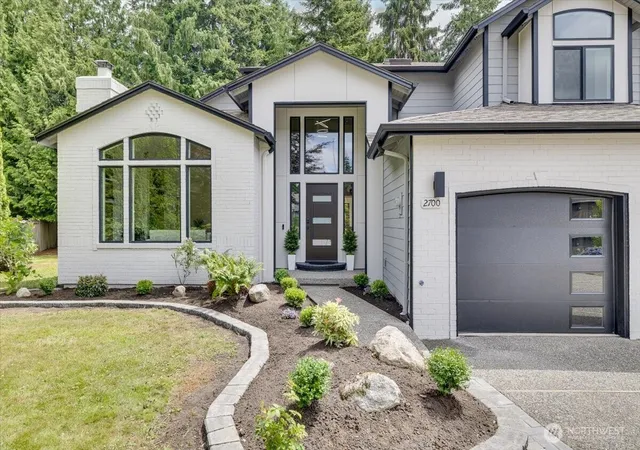 Photo 3 of Sale Pending at 2700 234th Street Sw, Brier, WA 98036 | MLS# NWM2545115 | Listing updated on 2026-09-23