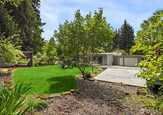 Photo 2 of Single family home for sale at 13034 105th Place Ne, Kirkland, WA 98034 | MLS# NWM2545121 | Listing updated on 2026-09-30